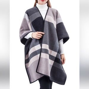 IKE BEHAR Women’s Black Grey Tan Fleece Reversible‎ Fashion Wrap Poncho OS